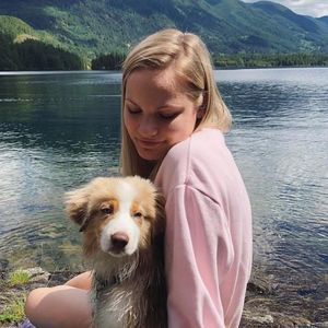 Meet your Posher, Emily